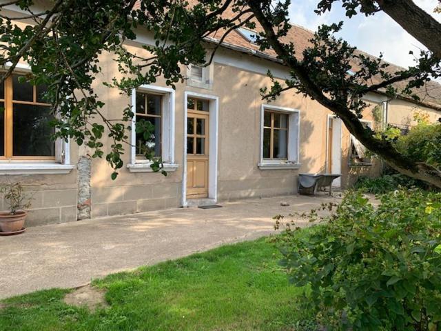 Bed and Breakfast Ferme Des Trois Poiriers, Teloche Экстерьер фото